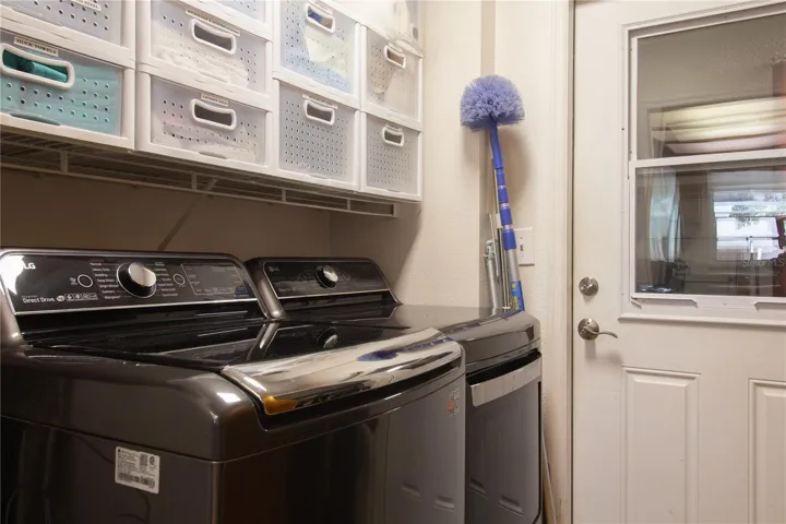 Laundry to 3-Car garage