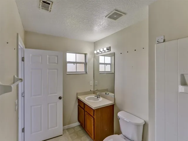 Primary Suite - Bath