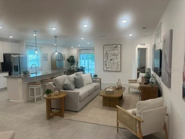 Open concept kitchen/great room