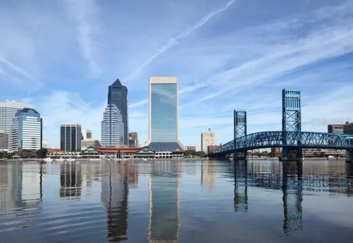 Riverside Arts Market with easy access to I-295 & I-10