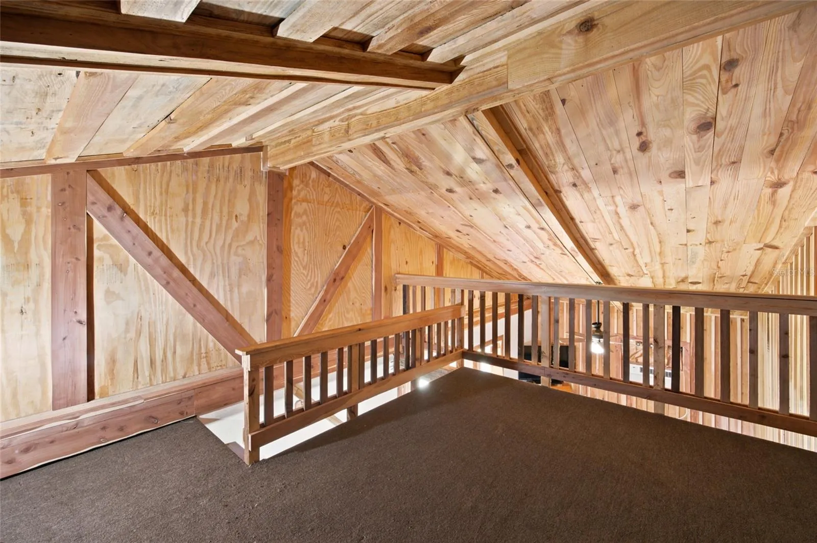 Loft Bedroom - Barn Apartment