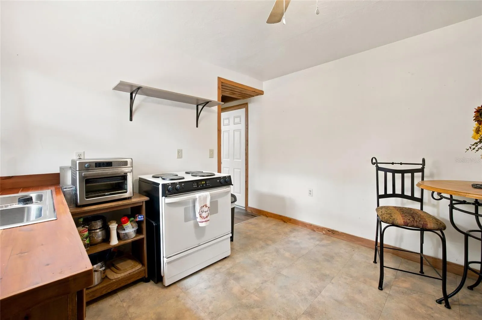 Kitchen - Barn apartment