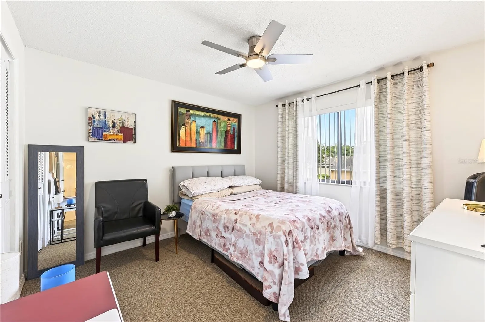 3rd room - 2nd floor