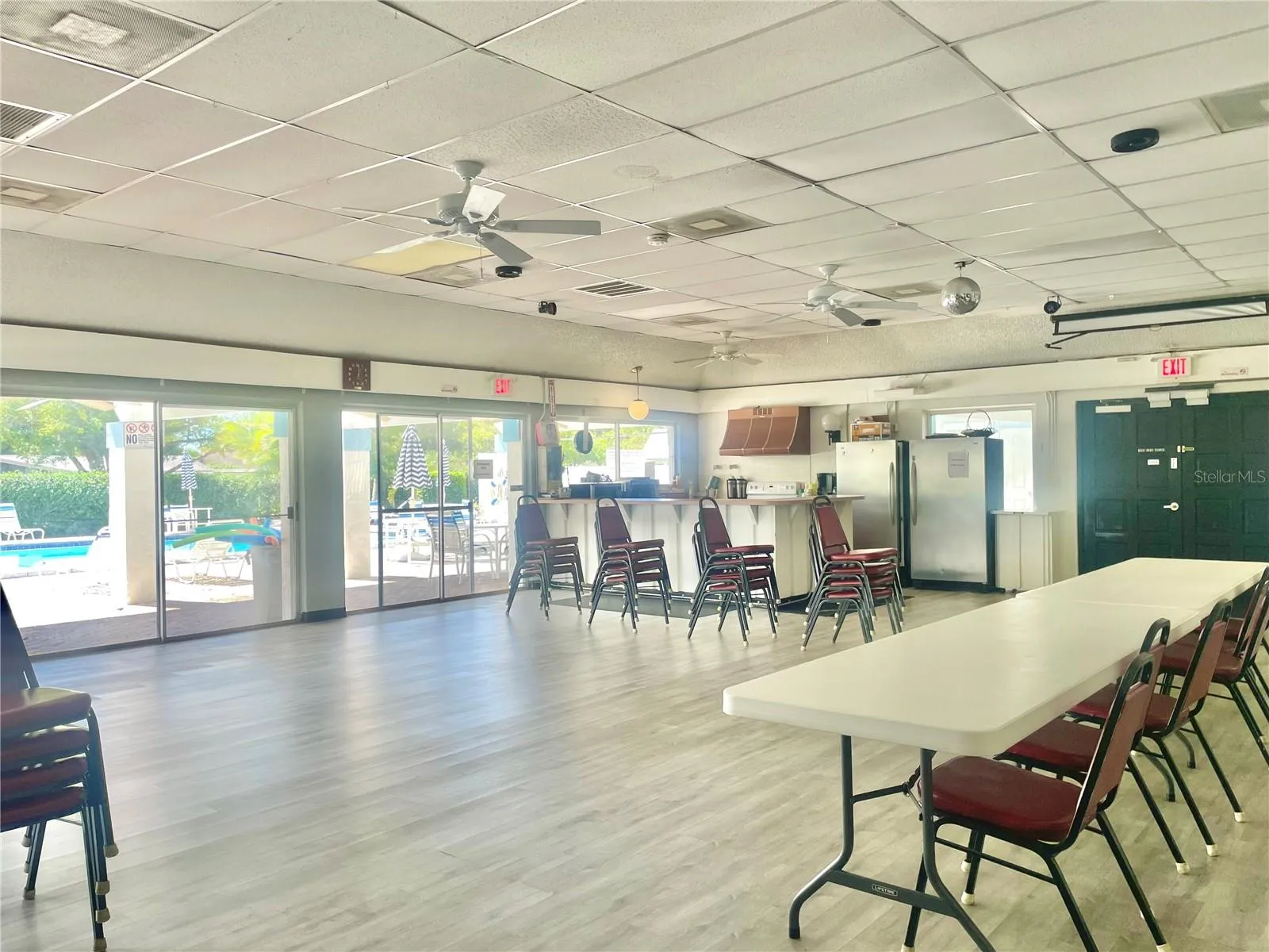 Clubhouse 6