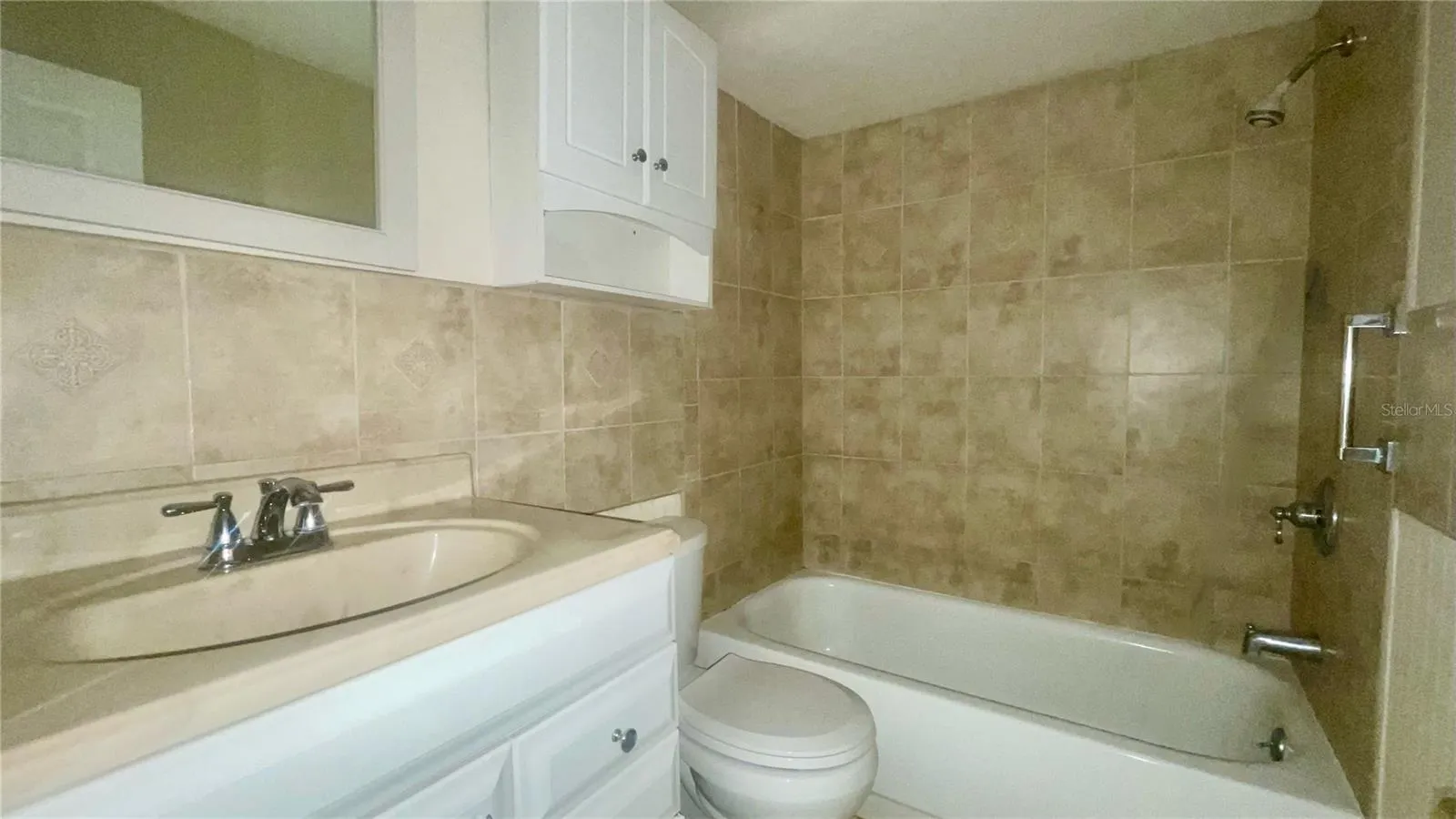 bathroom 4
