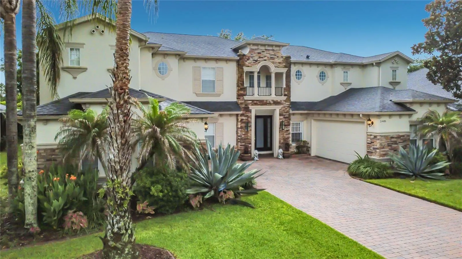 Spectacular 6 Bed/4.5 Bath, 4332 sf home with two 2-car garages in The Sanctuary.