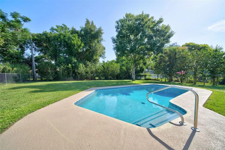 Pool with new handrail