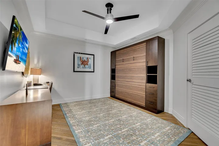Bedroom 4 with Murphy Bed