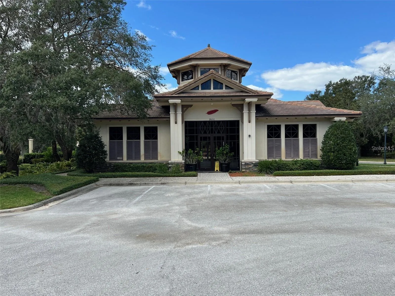 FITNESS ROOM BUILDING