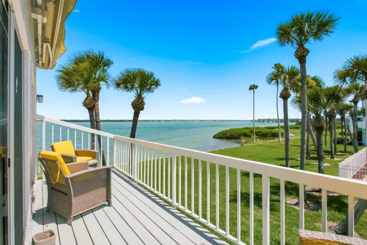 Balcony overlooking intracoastal and pool