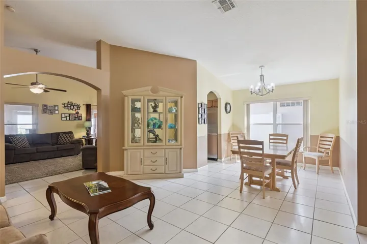 Living room 1