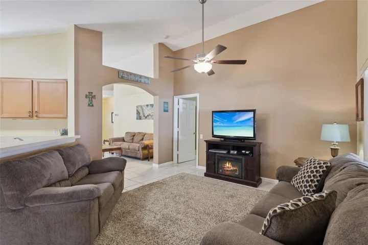 Living room 2