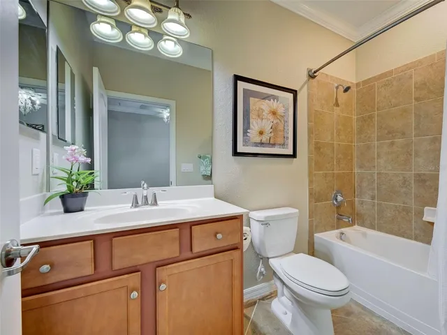 En-suite bathroom