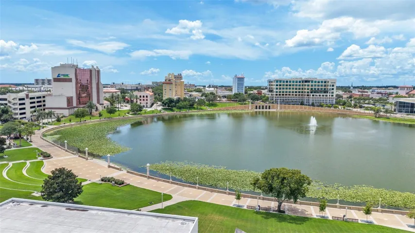 downtown lakeland