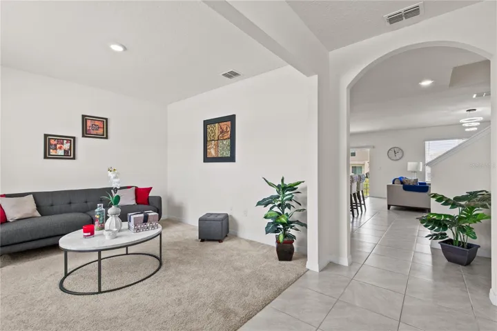 Versatile Flex Room