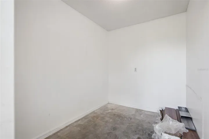 Private Outdoor Storage room off of the Lania!