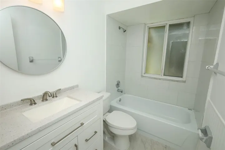 Bathroom Upstairs