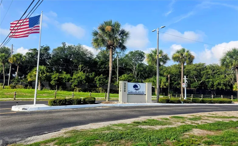 Clarcona Resort entrance