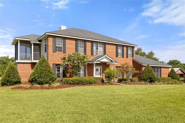 Welcome to 32839 Webbs Way, Sorrento