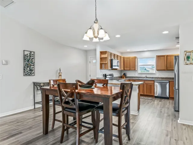 Dining Room/Kitchen
