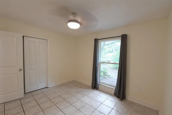 guest room 1
