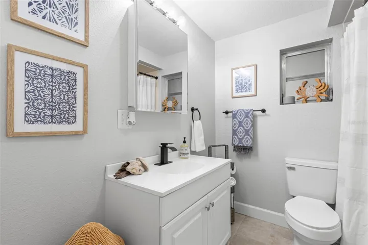 Bathroom 2