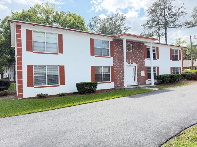 Main Building, 4 units two downstair and two upstairs