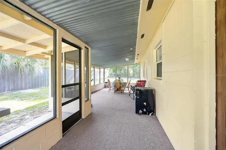 Large Screened Patio!
