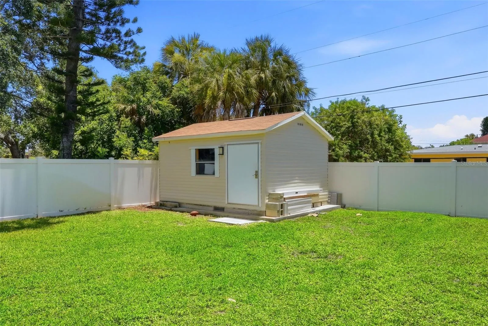 Oversized shed with electric!