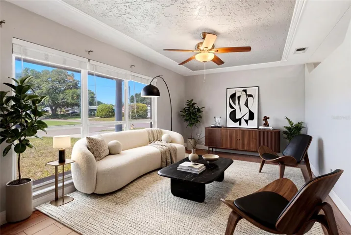 VIRTUAL STAGING LIVING ROOM