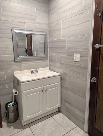 Bathroom #2