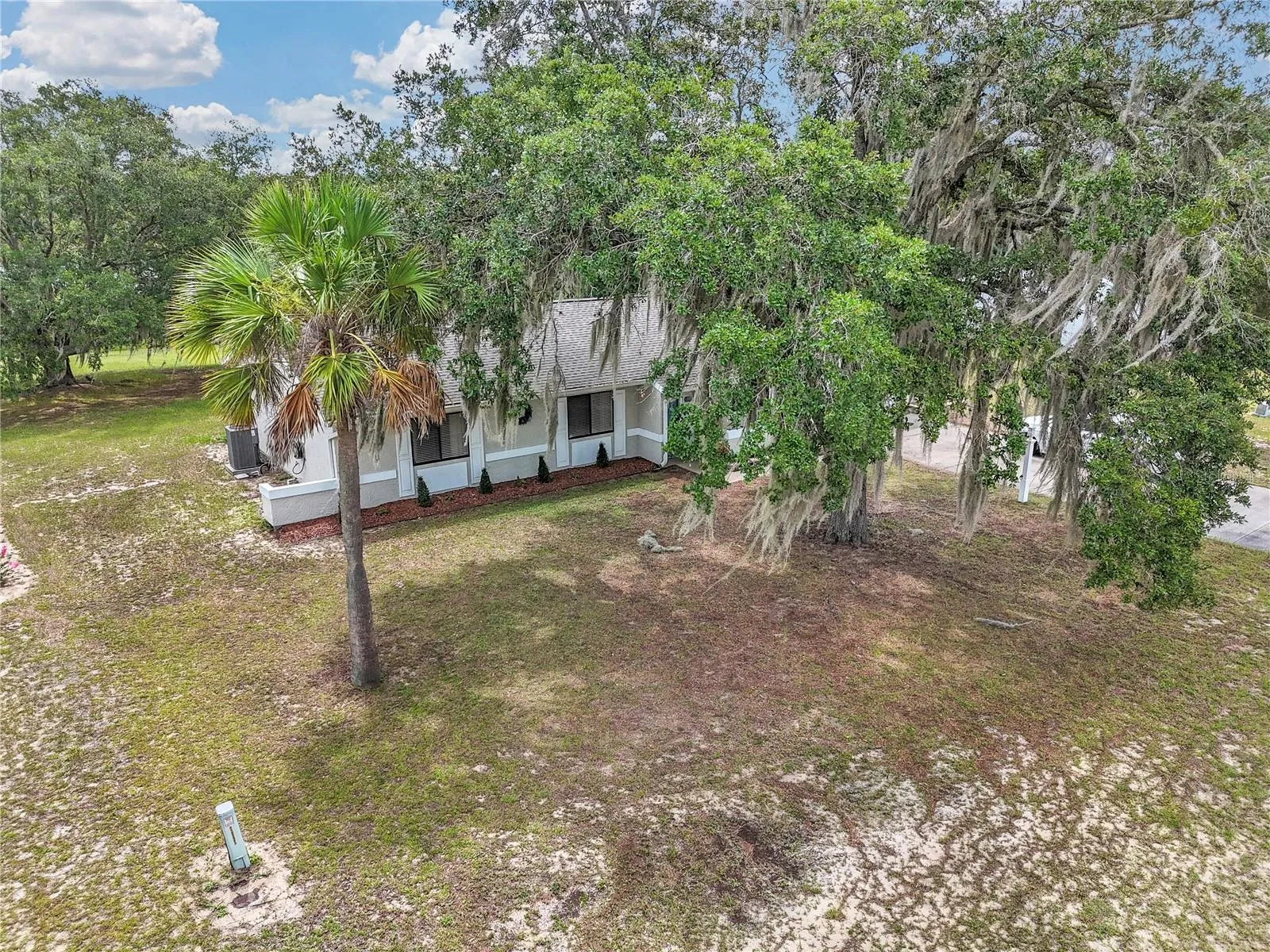 1111 Hickory Rd, Ocala, FL 34472