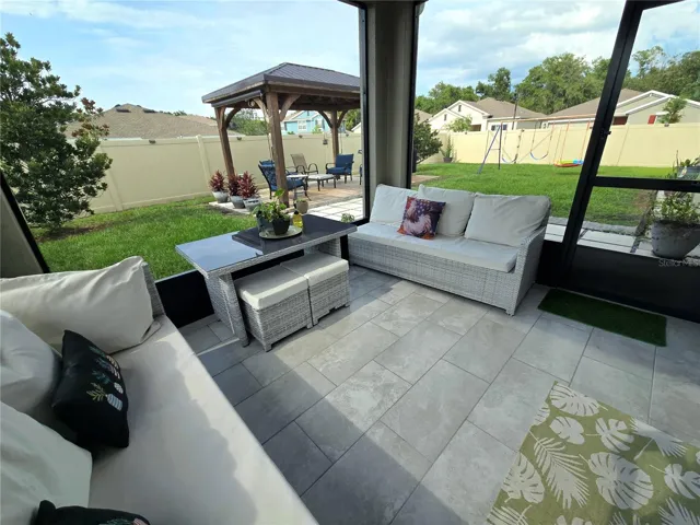 Screened In Lanai