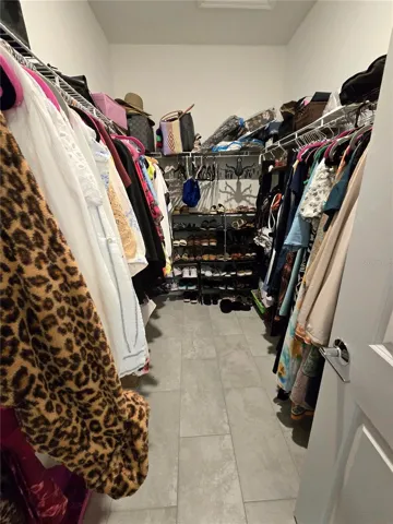 Walk In Closet - Master Bedroom
