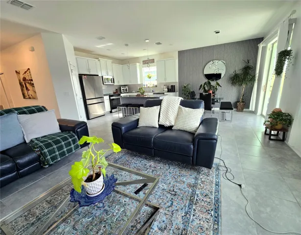 Living/Dining Room