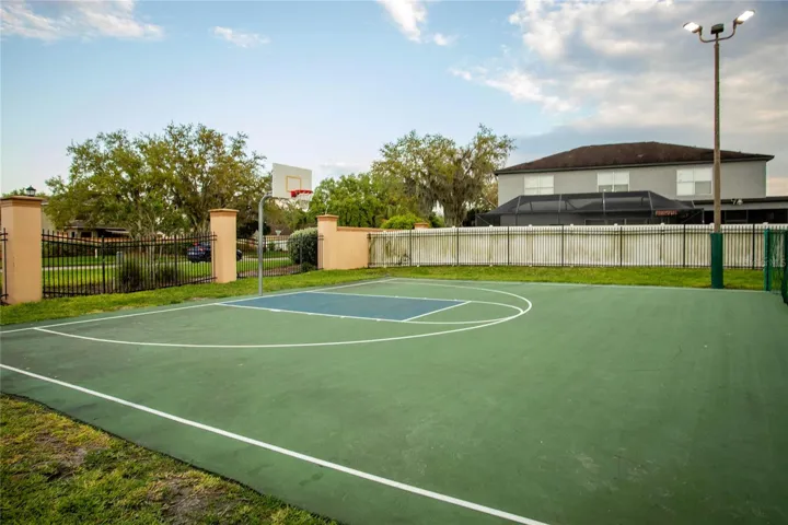Amenity: Half Basketball Court