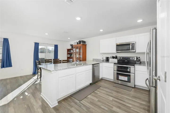 Kitchen - Main Floor