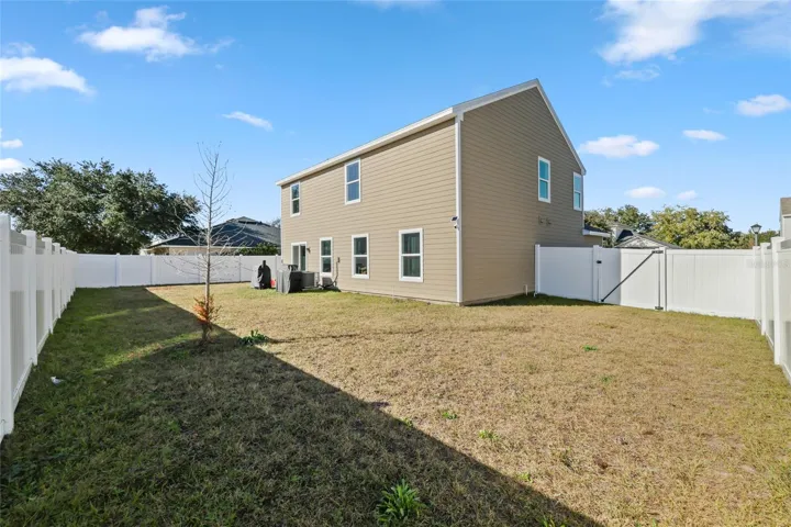 Backyard-Fully Fenced