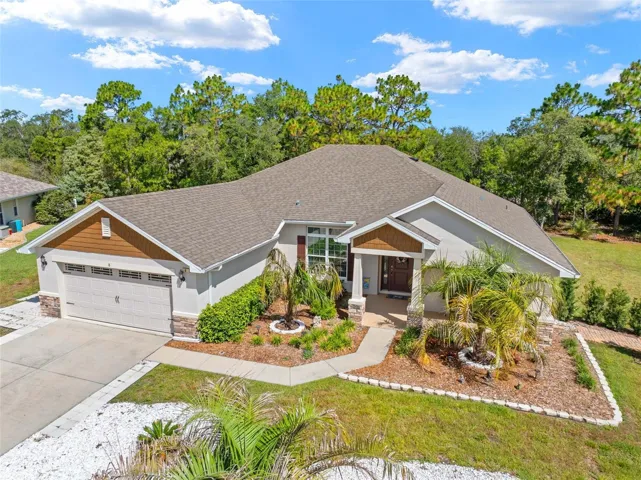 8 Dahlia Court South