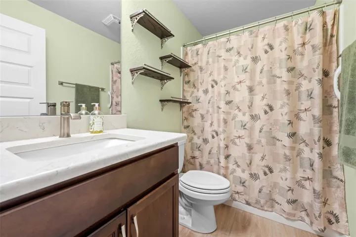 Bathroom 3