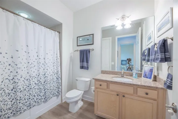 Third floor - third bathroom