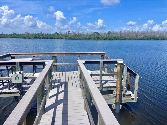 Kayak launch