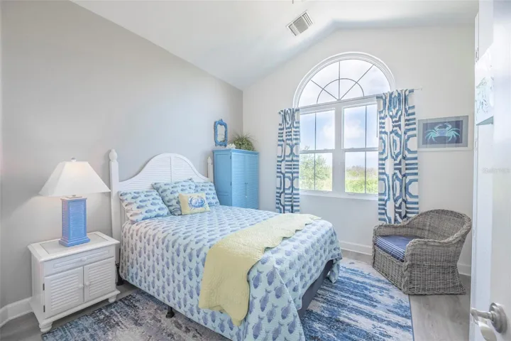 Third floor - second bedroom