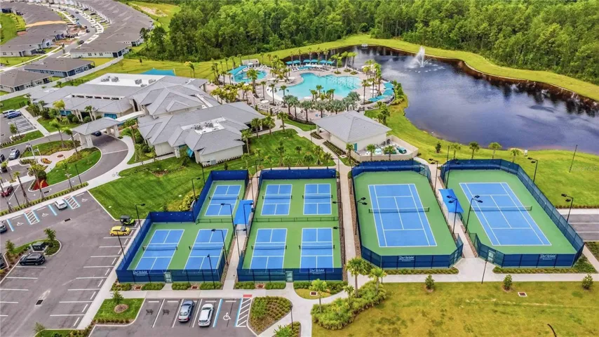 Tennis/Pickle Ball Courts
