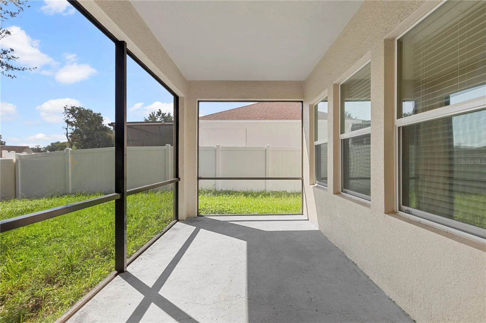 Cover & Screened Rear Porch