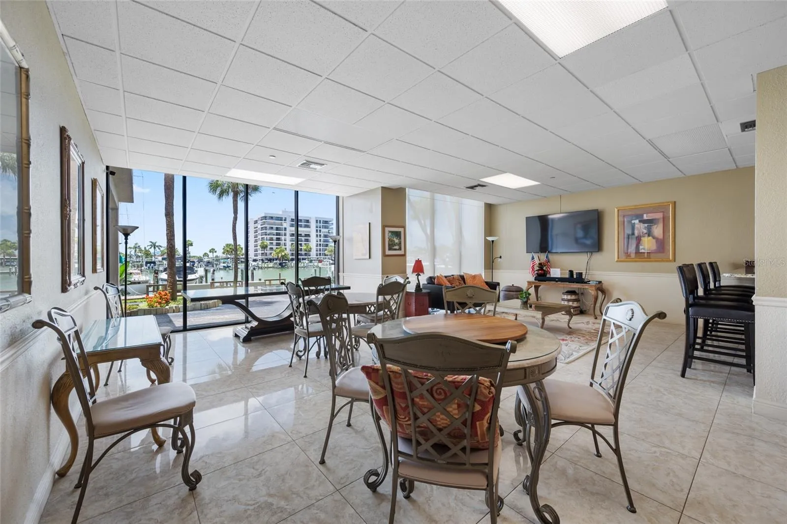 Club Room