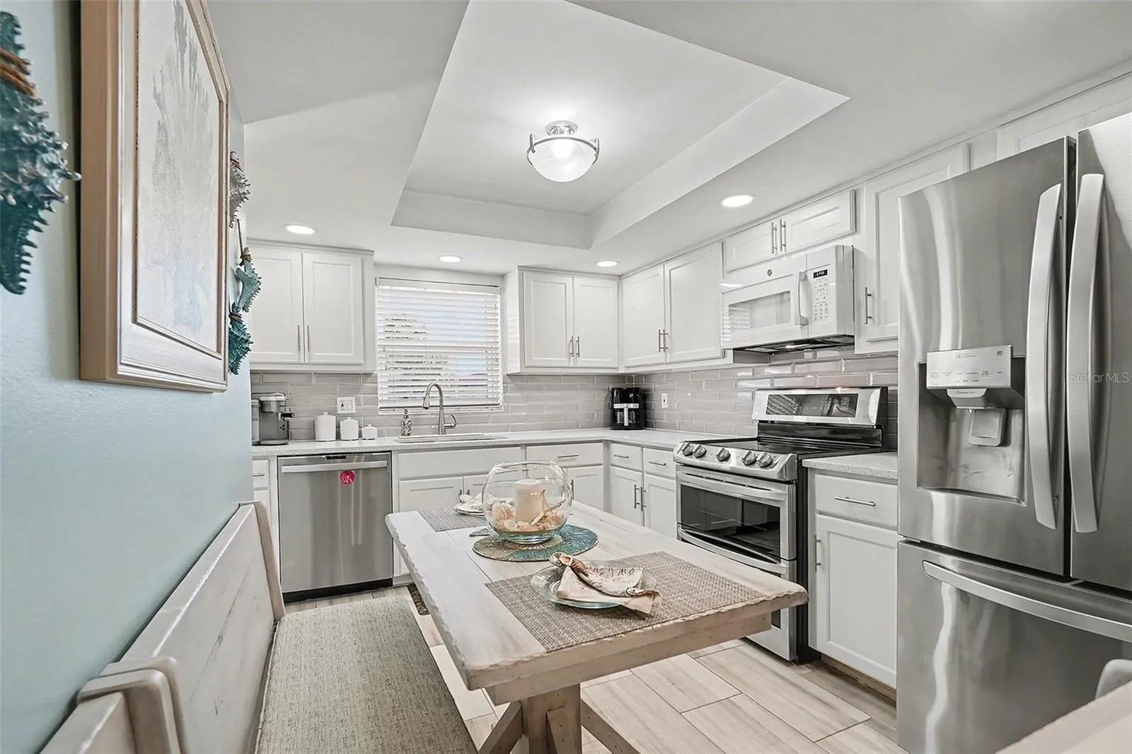 Kitchen with custom breakfast nook