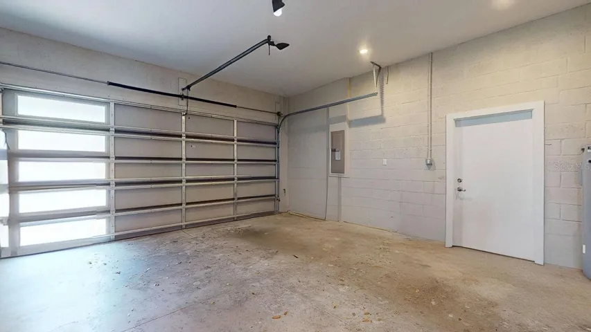 Double car garage