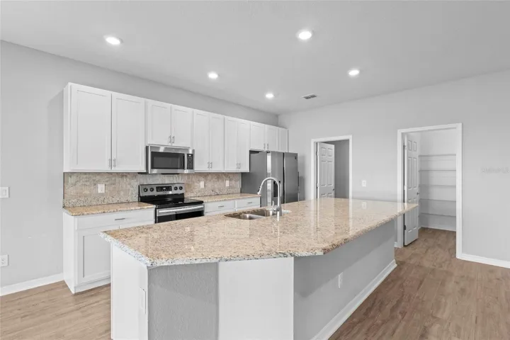 fully equiped kitchen