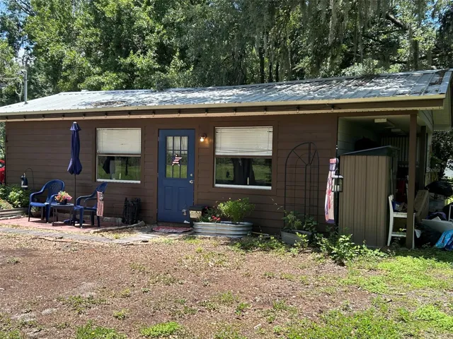 Separate outbuilding